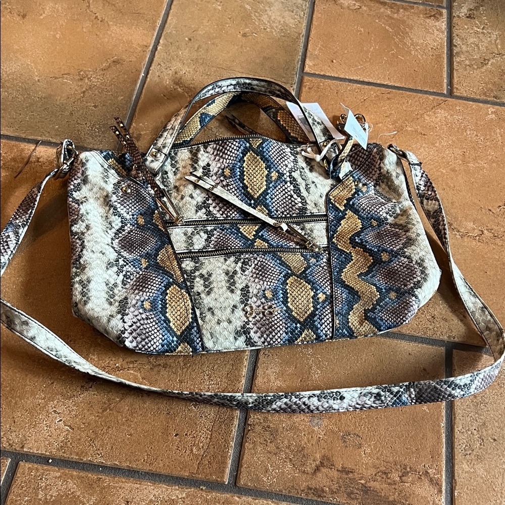 JESSICA SIMPSON SNAKESKIN BAG NWT
